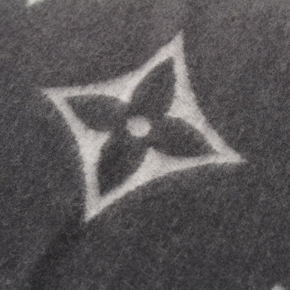 Louis Vuitton Cashmere Monogram Giant Reykjavik Gradient Scarf Black Gray — view 8