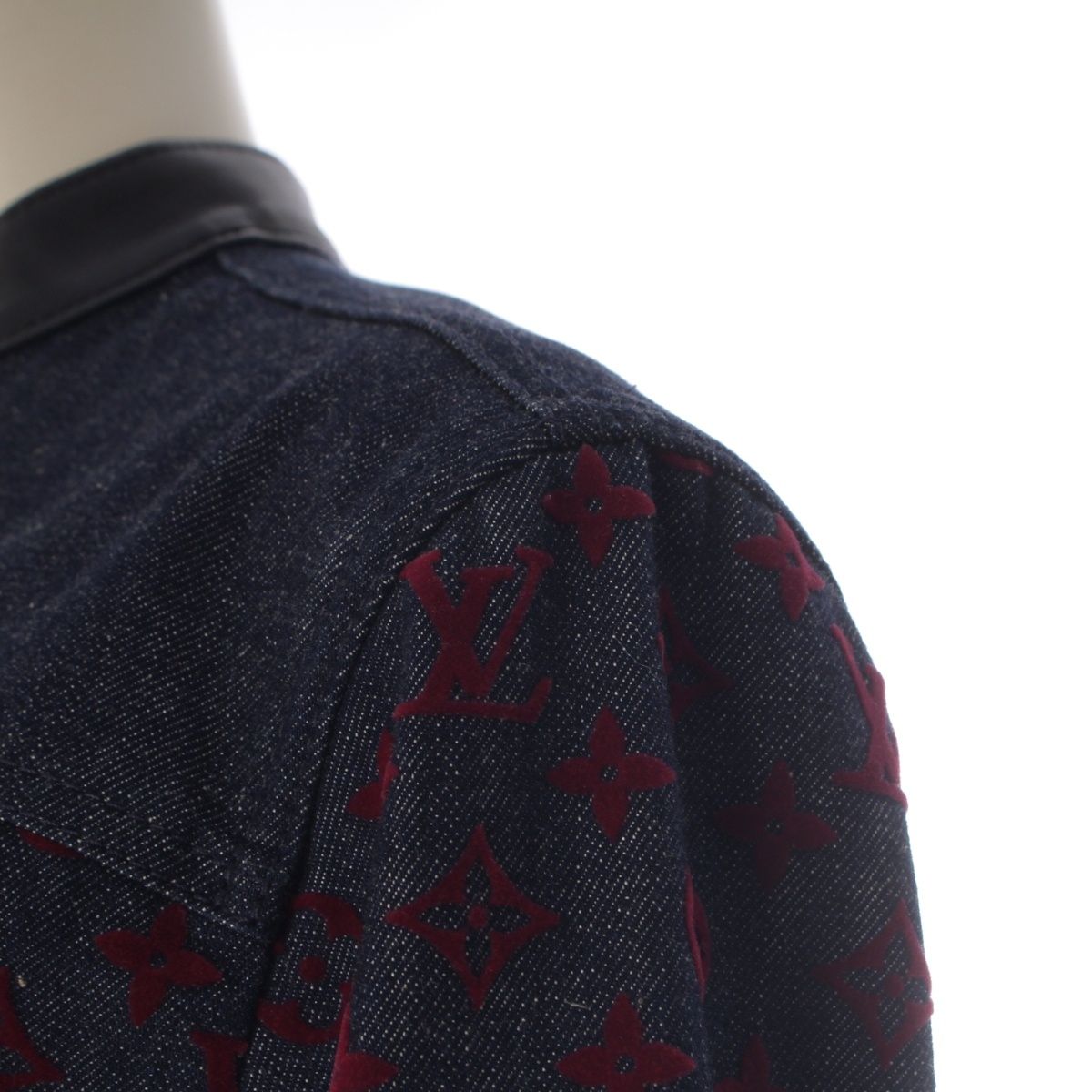 Louis Vuitton Cotton Monogram Jacquard Denim Jacket Indigo Red 34 — view 6