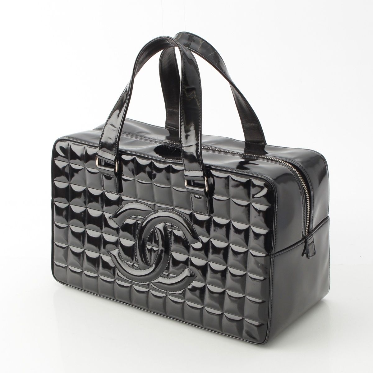 Chanel Choco Bar CC Logo Patent Handbag Black — view 2