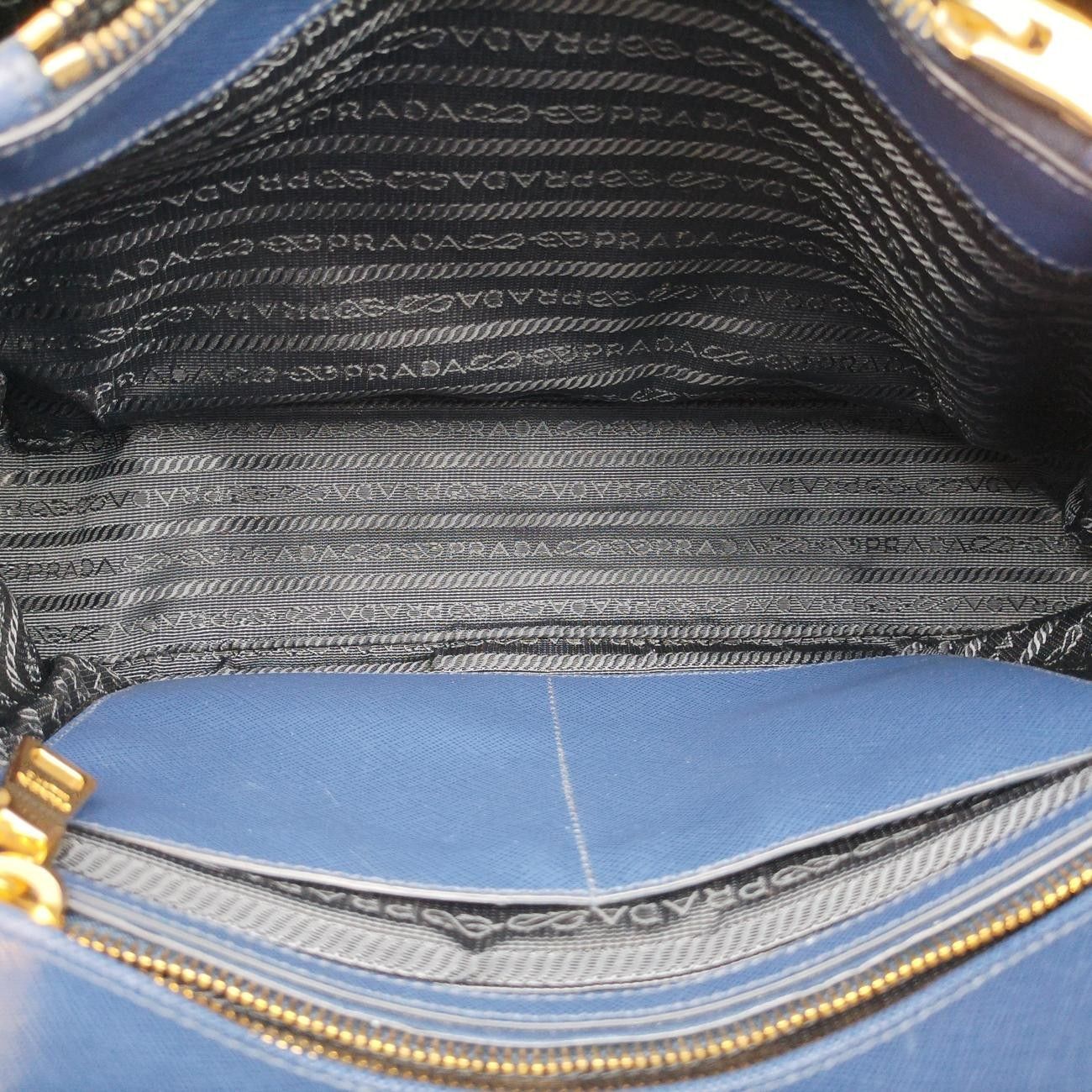 Prada Promenade Blue Saffiano Leather 239 Handbag — view 9
