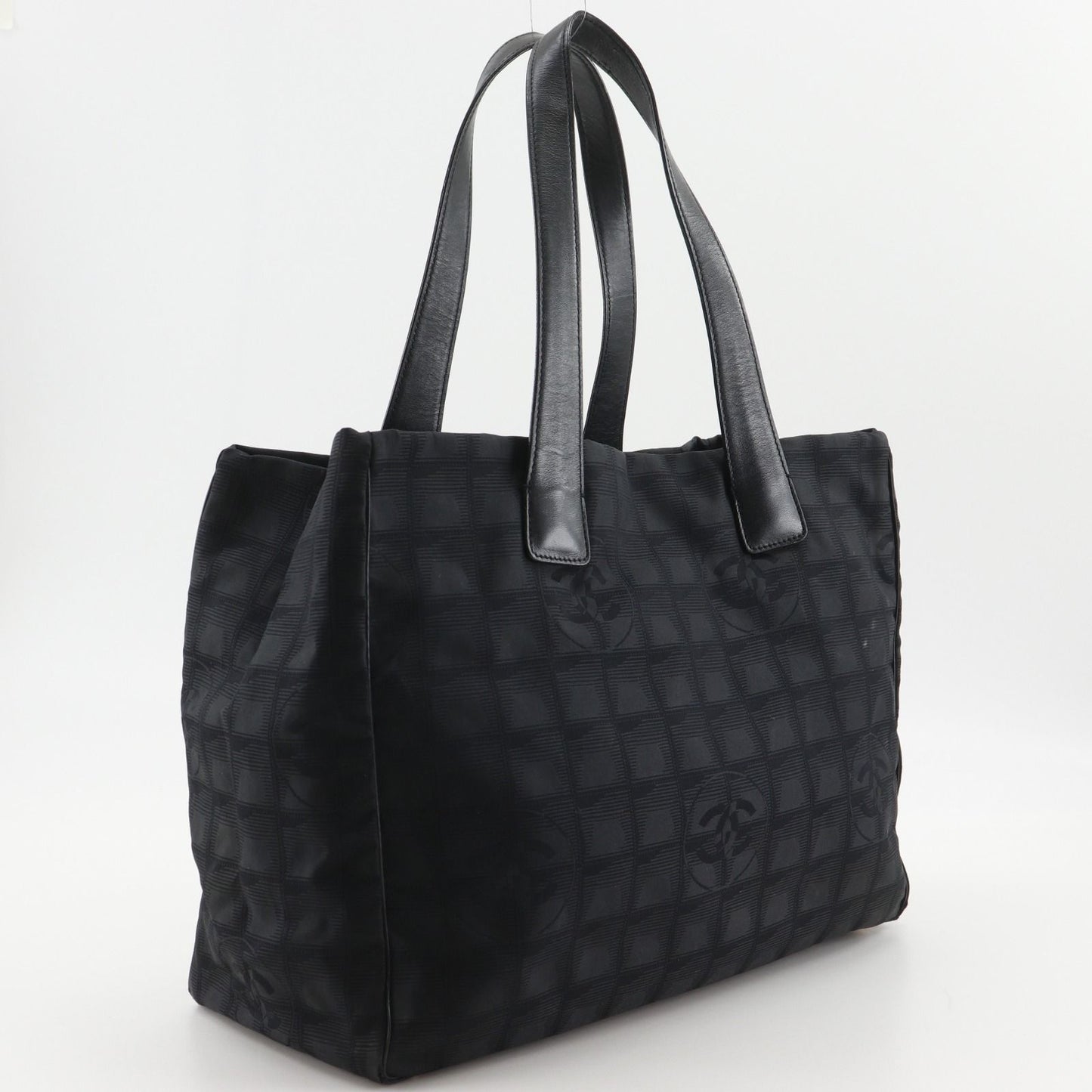 Chanel New Travel Line Tote MM Nylon Canvas Black — view 3