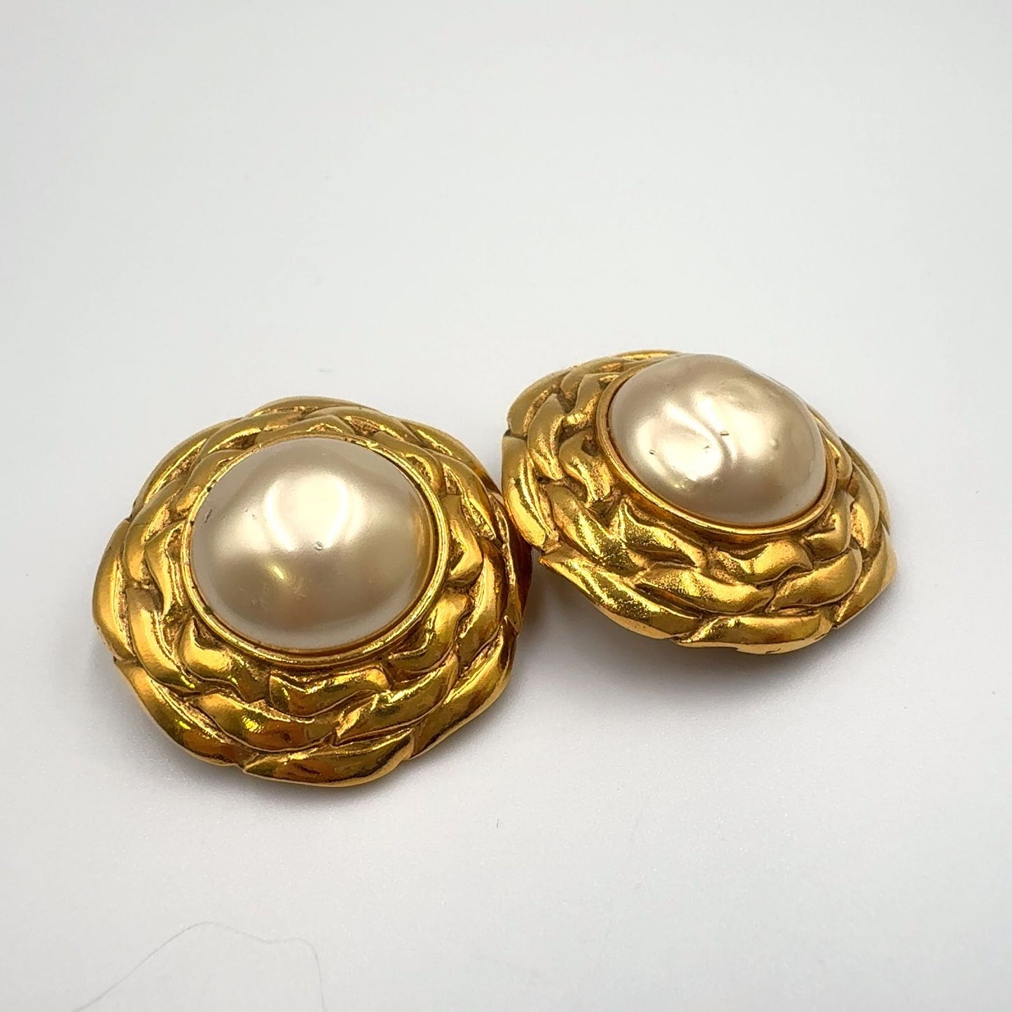 Chanel Vintage Faux Pearl Round Off White Gold Earrings — view 7