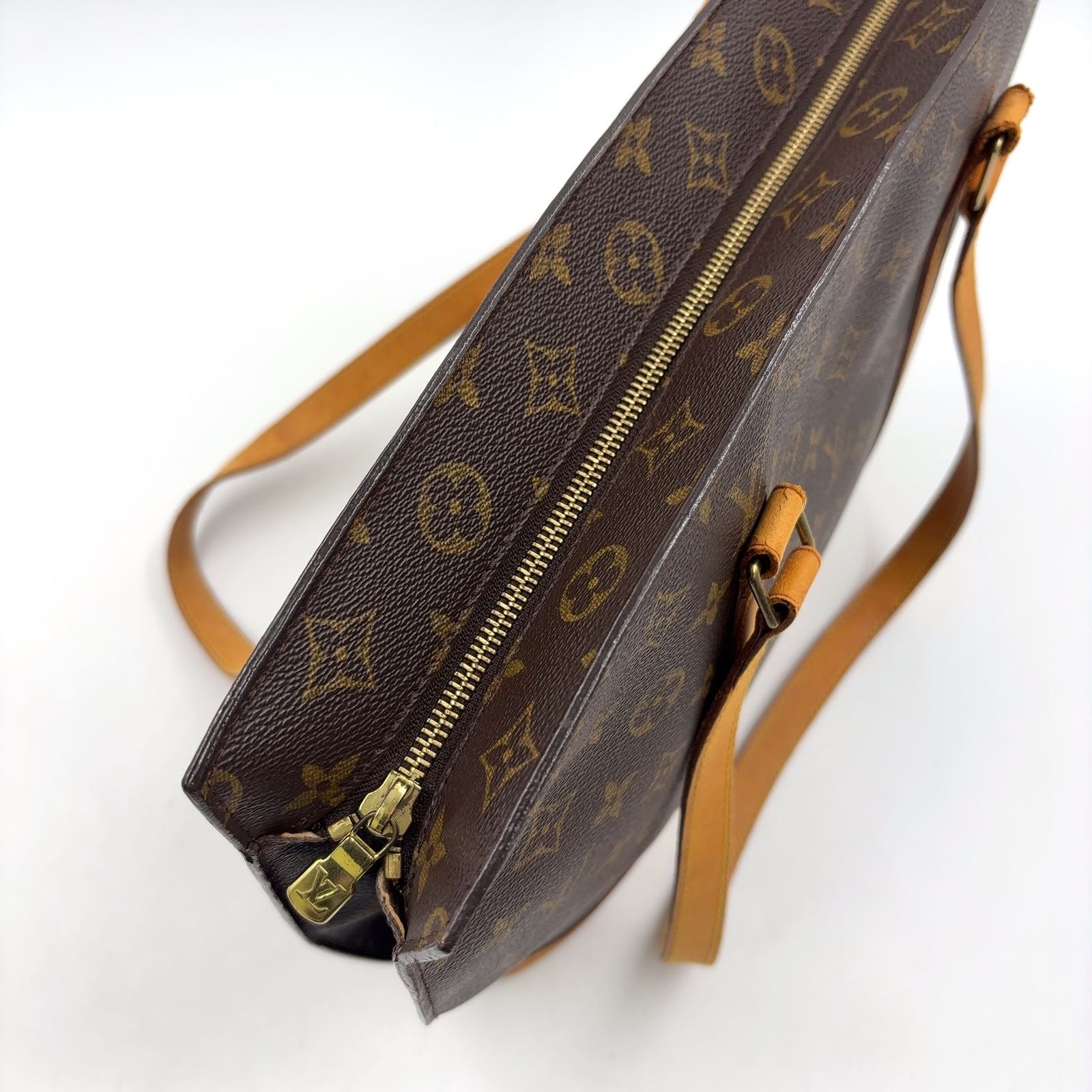 Louis Vuitton Babylon Monogram Leather Brown Tote Gold — view 9