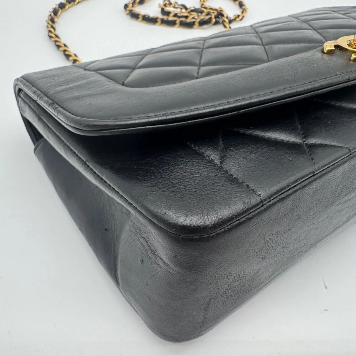 Chanel Large Shoulder Bag Diana Quilted CC Logo Turnlock Gold Chain — view 7