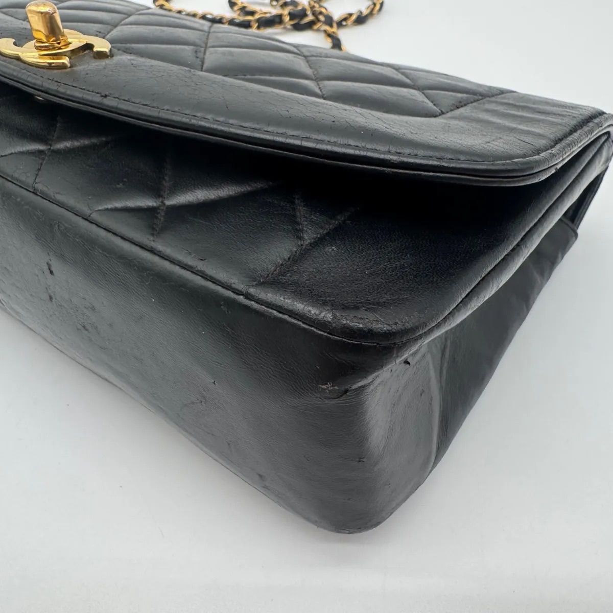 Chanel Large Shoulder Bag Diana Quilted CC Logo Turnlock Gold Chain — view 8