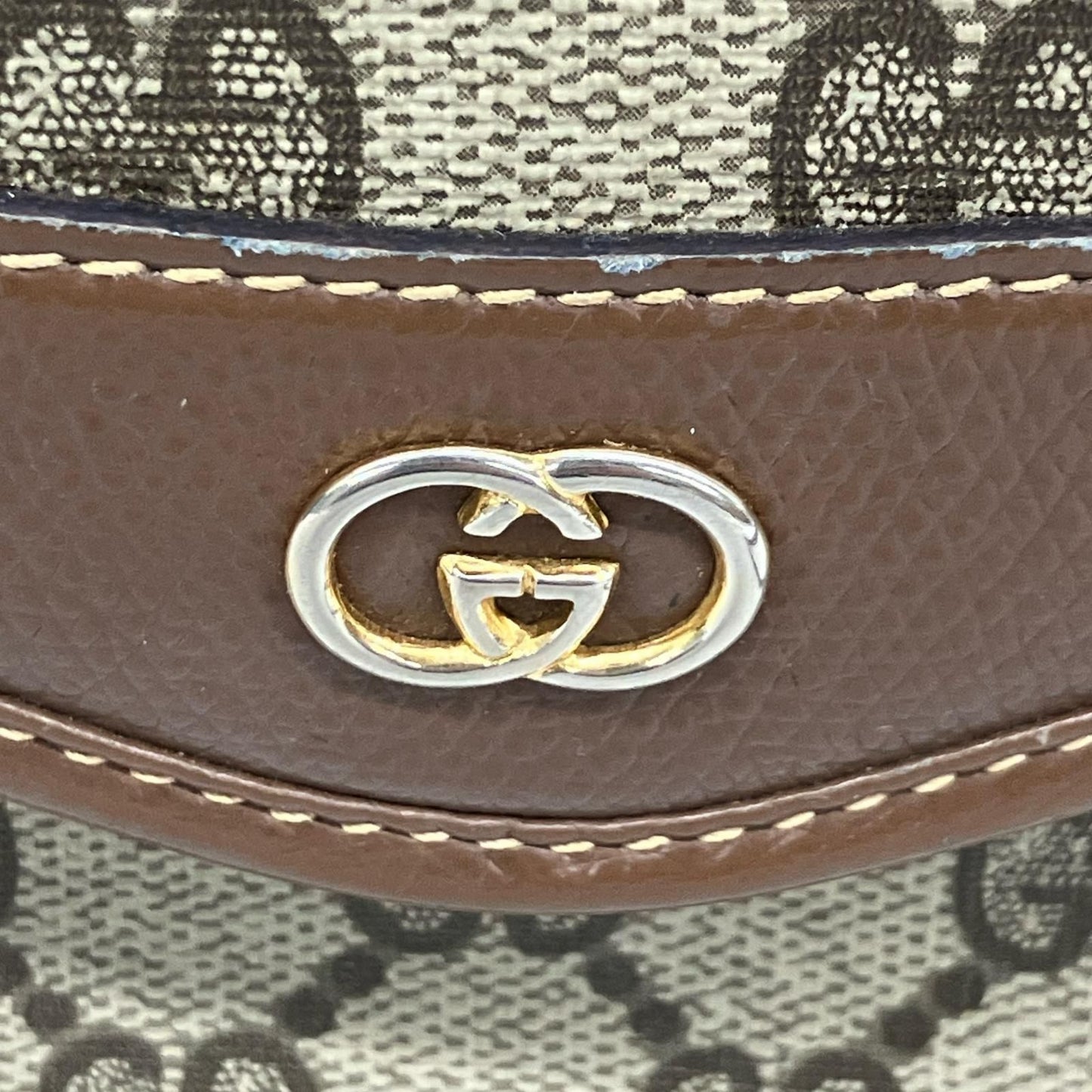 Gucci Shoulder Bag Vintage GG Supreme Beige — view 6