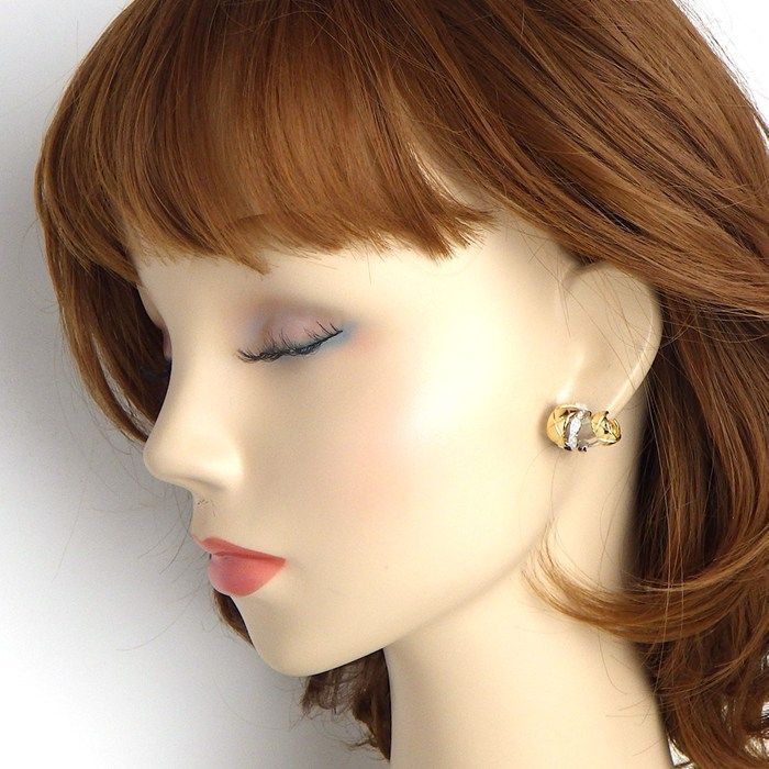 Chanel Earrings Coco Crush Asymmetric 2-Way 22 Points Diamond Total 18k Yellow — view 4