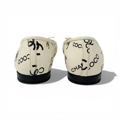 Chanel Flat Shoes Lambskin White Black Ballerina CC Logo Camellia Ribbon Ballet — view 5