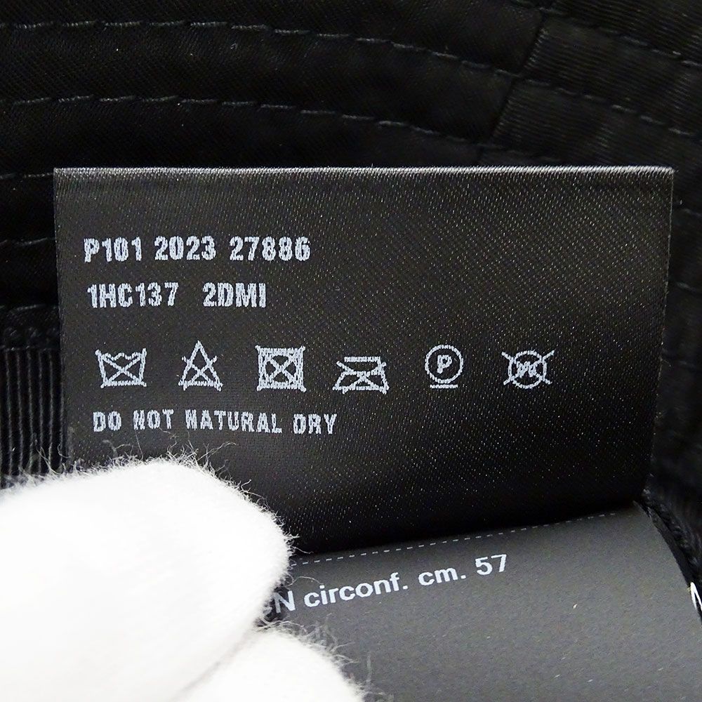Prada Hat Nylon Re-Nylon Bucket Hat Black Hat Logo Simple — view 8