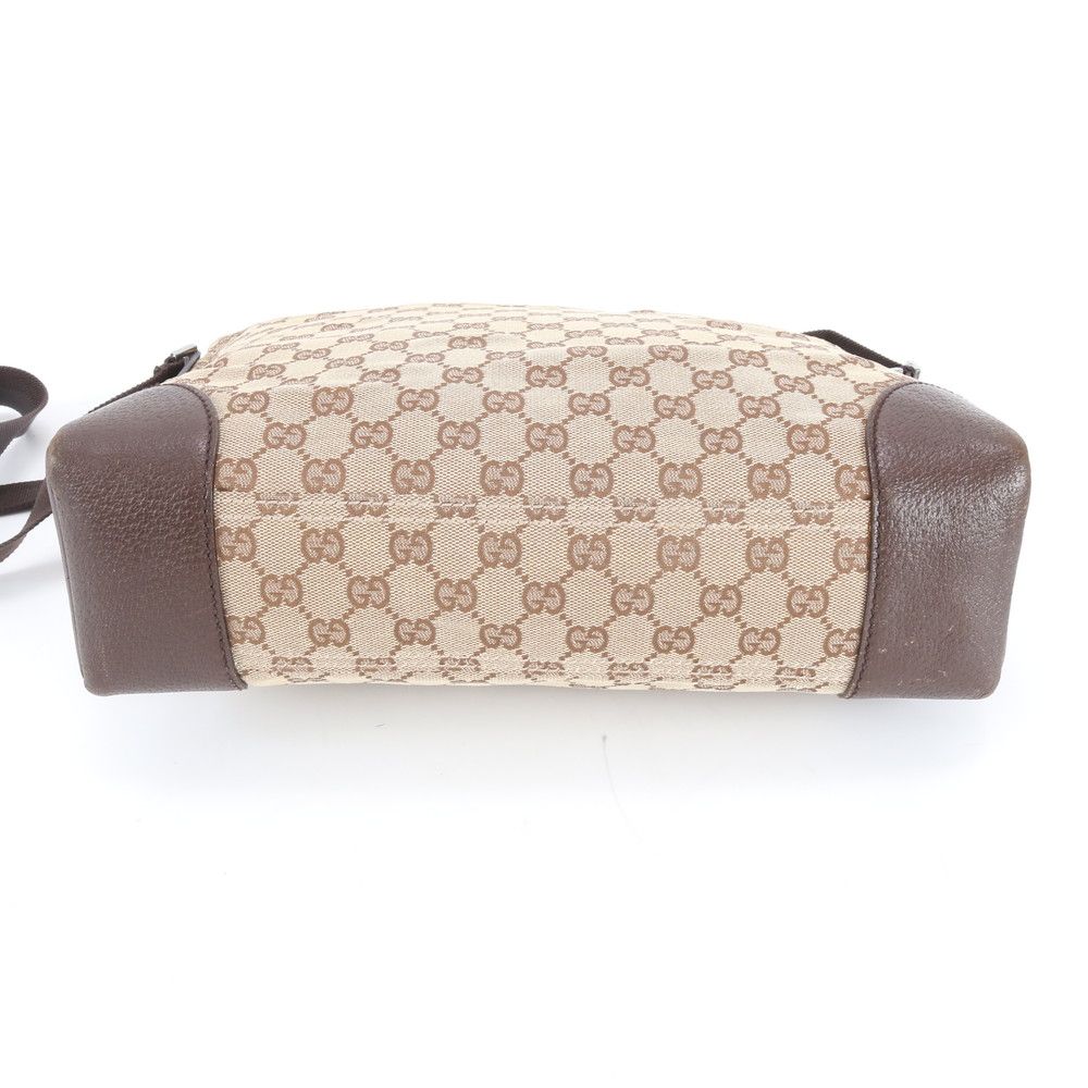 Gucci GG Canvas Leather Shoulder Bag Crossbody Messenger Business — view 6
