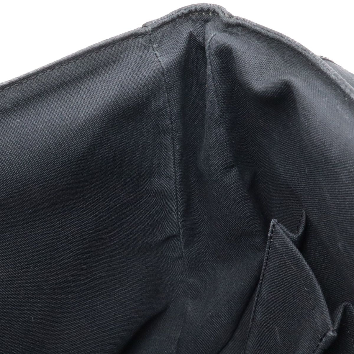 Louis Vuitton Damier Graphite Daniel GM Messenger Bag — view 7