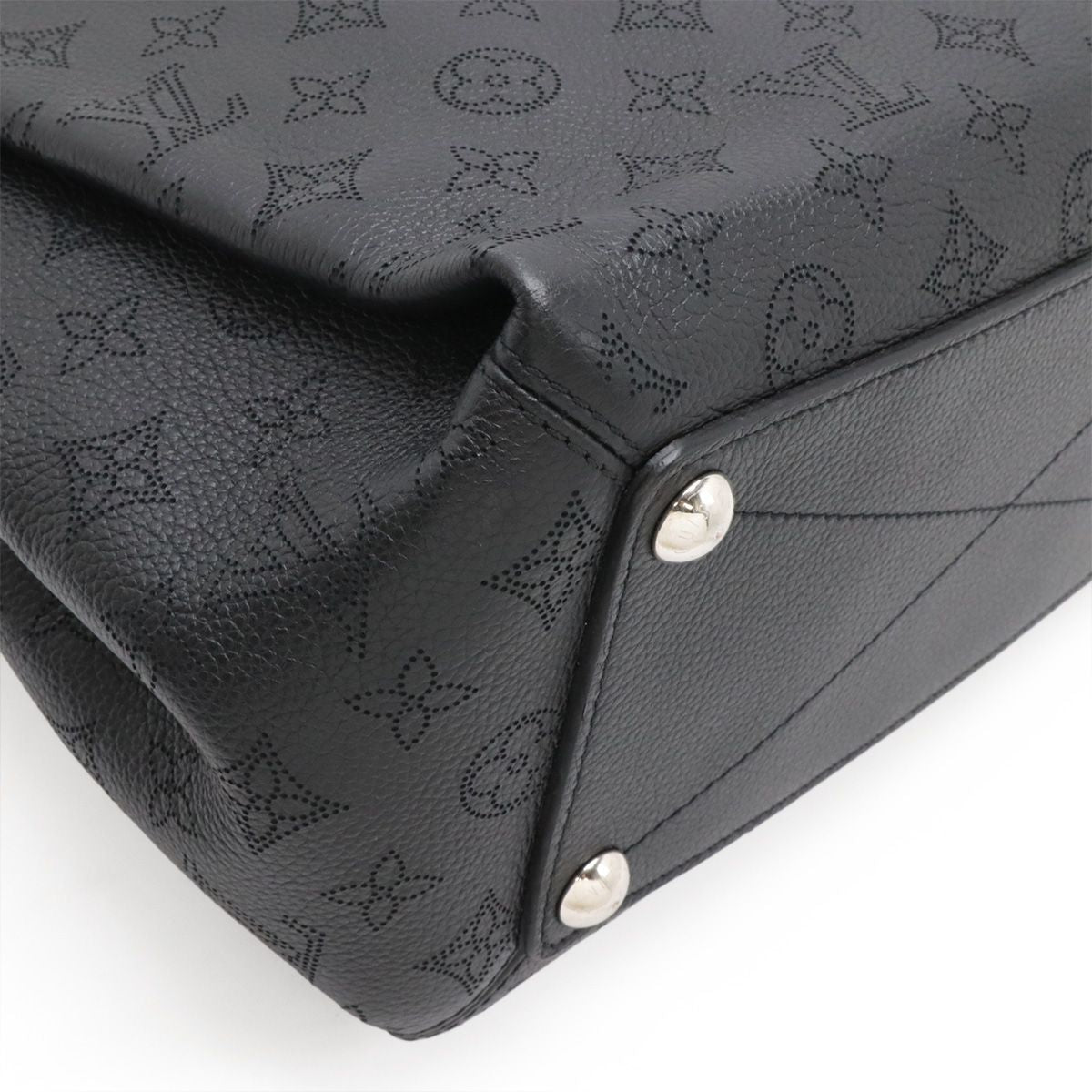 Louis Vuitton Mahina Babylon PM Shoulder Bag Leather Noir Black Silver — view 3