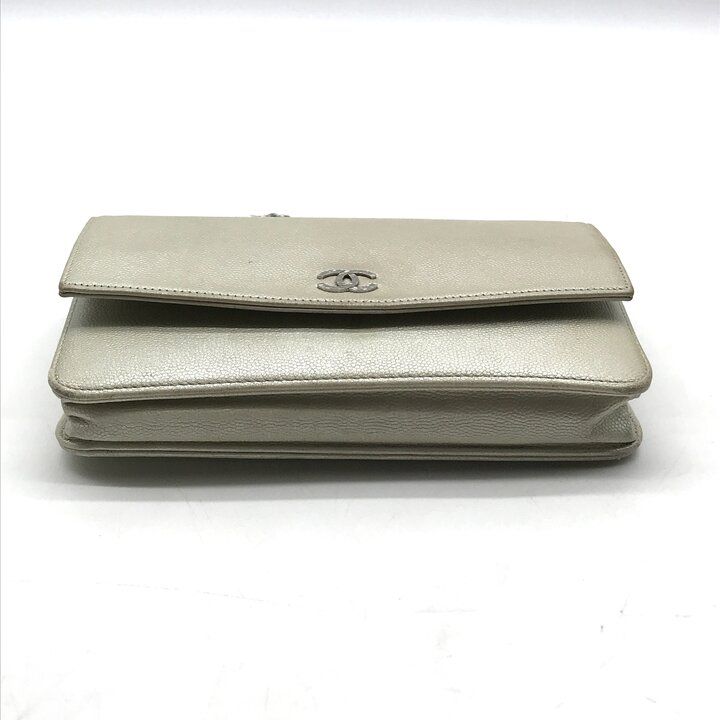 Chanel CC Logo Caviar Leather Silver Chain Wallet Shoulder Bag — view 4