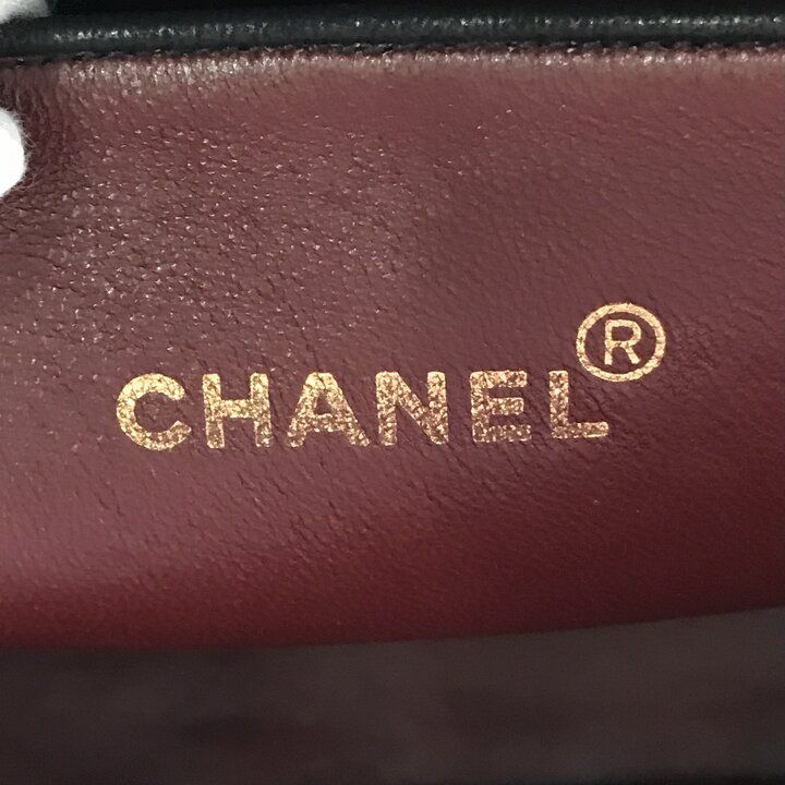 Chanel CC Logo Quilted Lambskin Chain Tote Black Purse — view 9