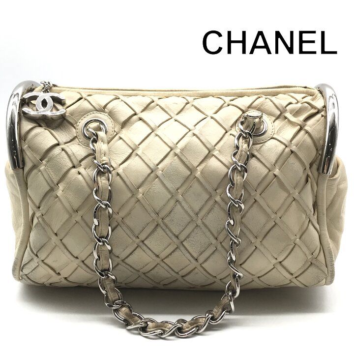 Chanel CC Logo Lambskin Chain Shoulder Bag White
