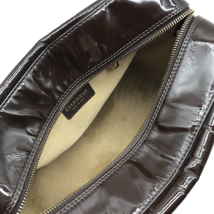 Chanel CC Logo Chocolate Bar Patent Hand Bag Brown Bag — view 9