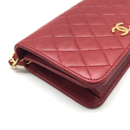 Chanel CC Logo Mini Quilted Lambskin Shoulder Bag Red — view 5