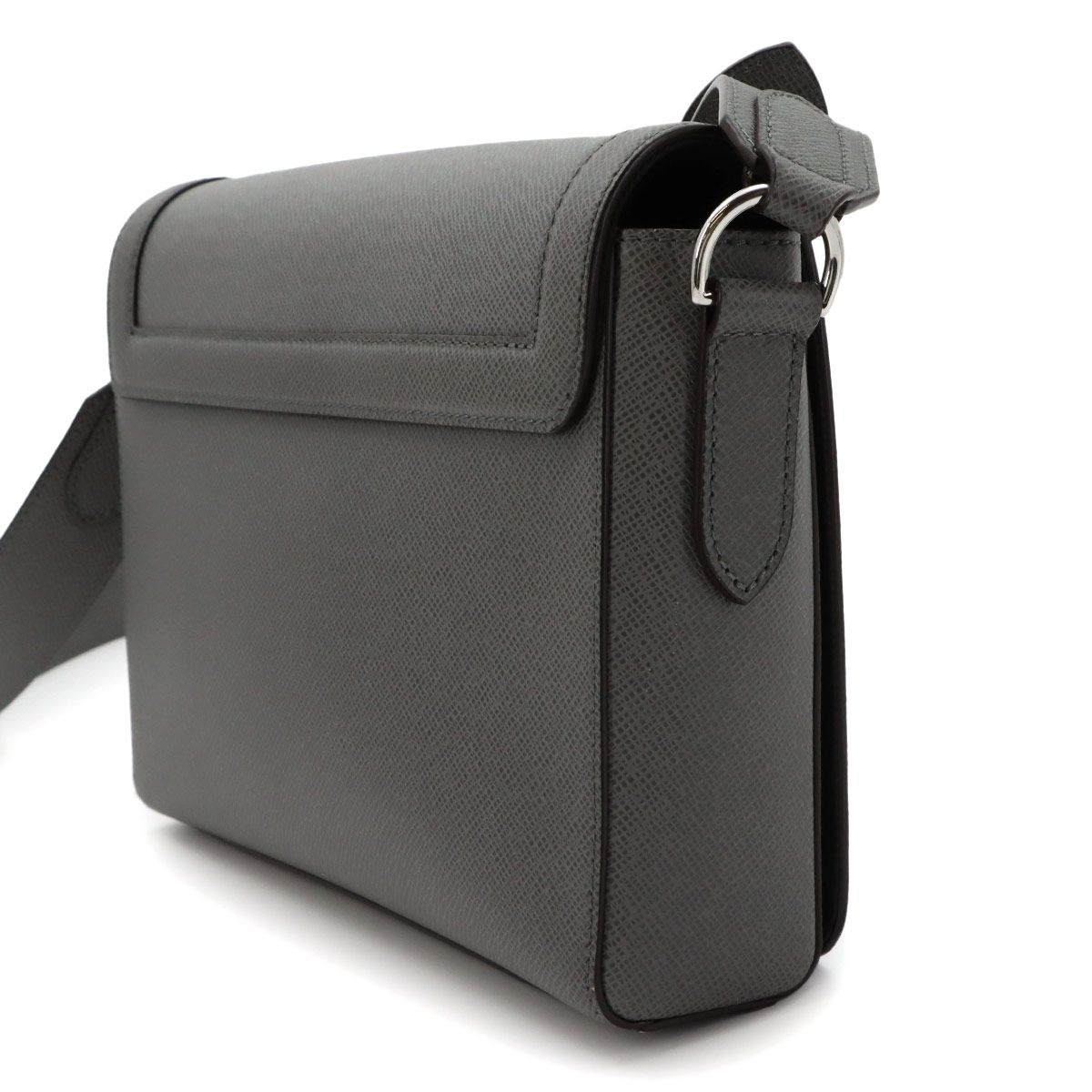 Louis Vuitton Taiga New Flap Messenger Shoulder Bag Gray — view 3