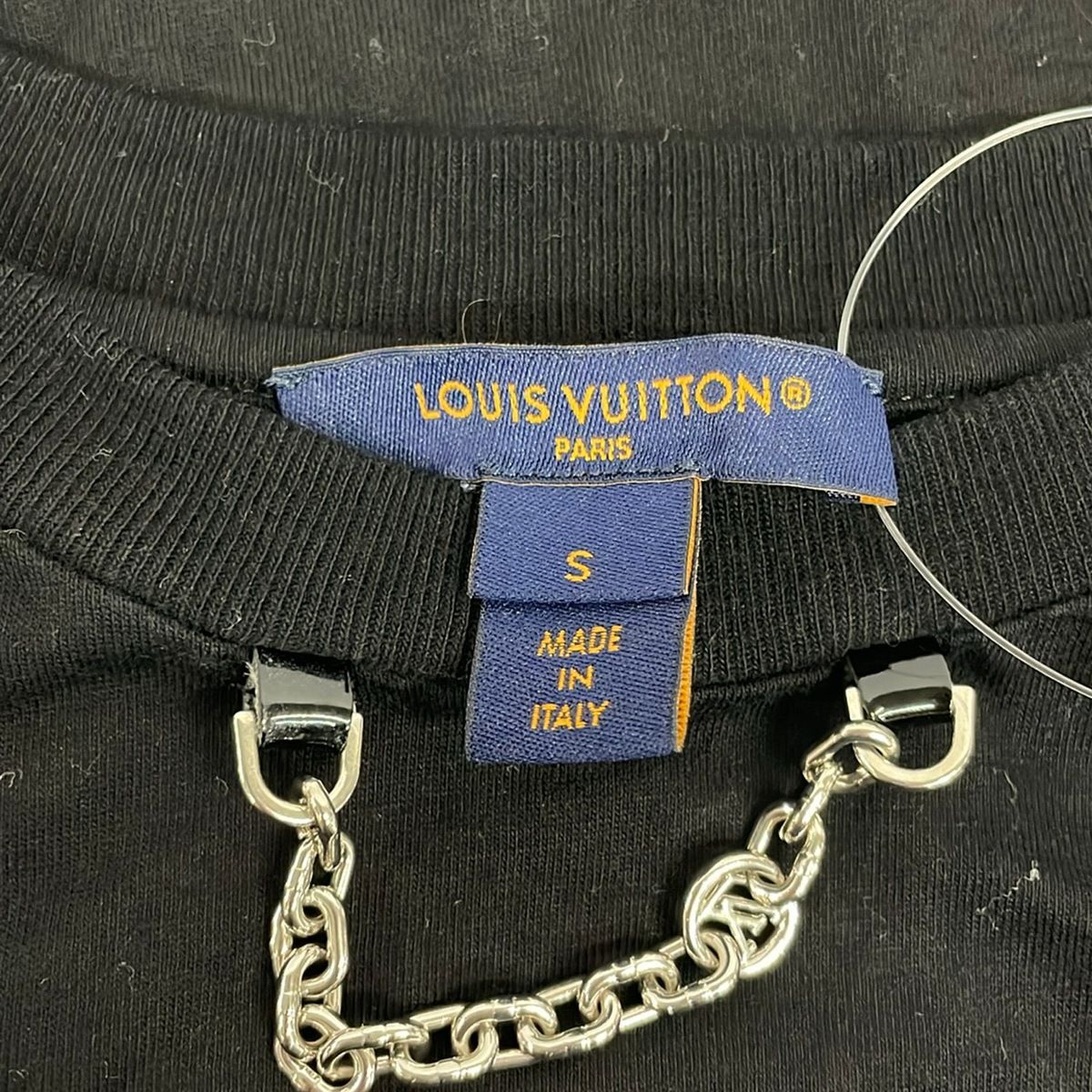 Louis Vuitton Short Sleeve T-Shirt Black Crew Neck Chain — view 3