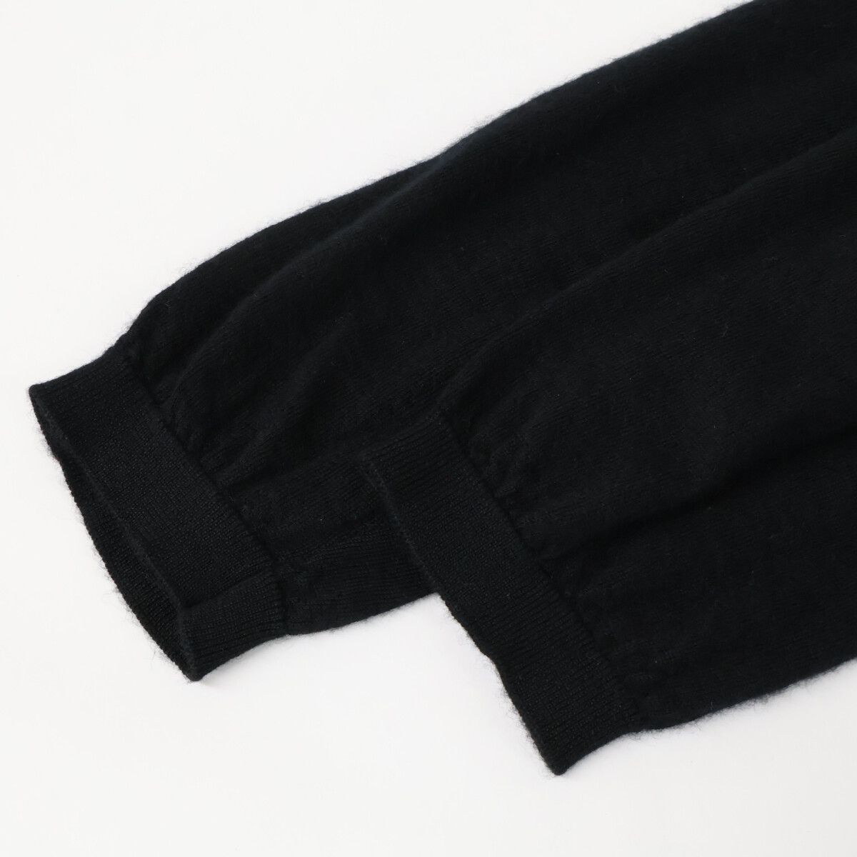 Gucci Cashmere Knit Cardigan — view 9