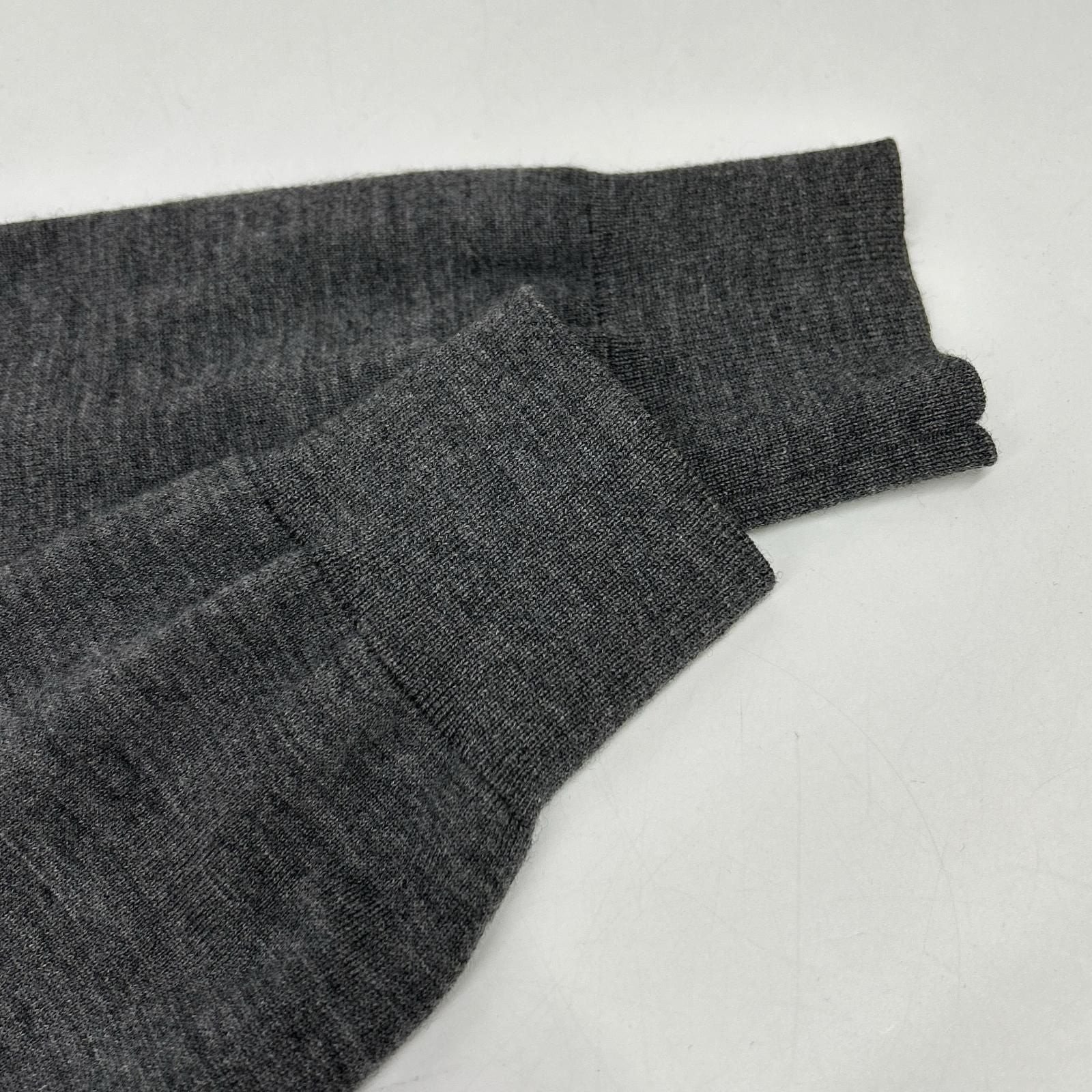 Gucci Chest Logo Wool Knit Cardigan — view 9
