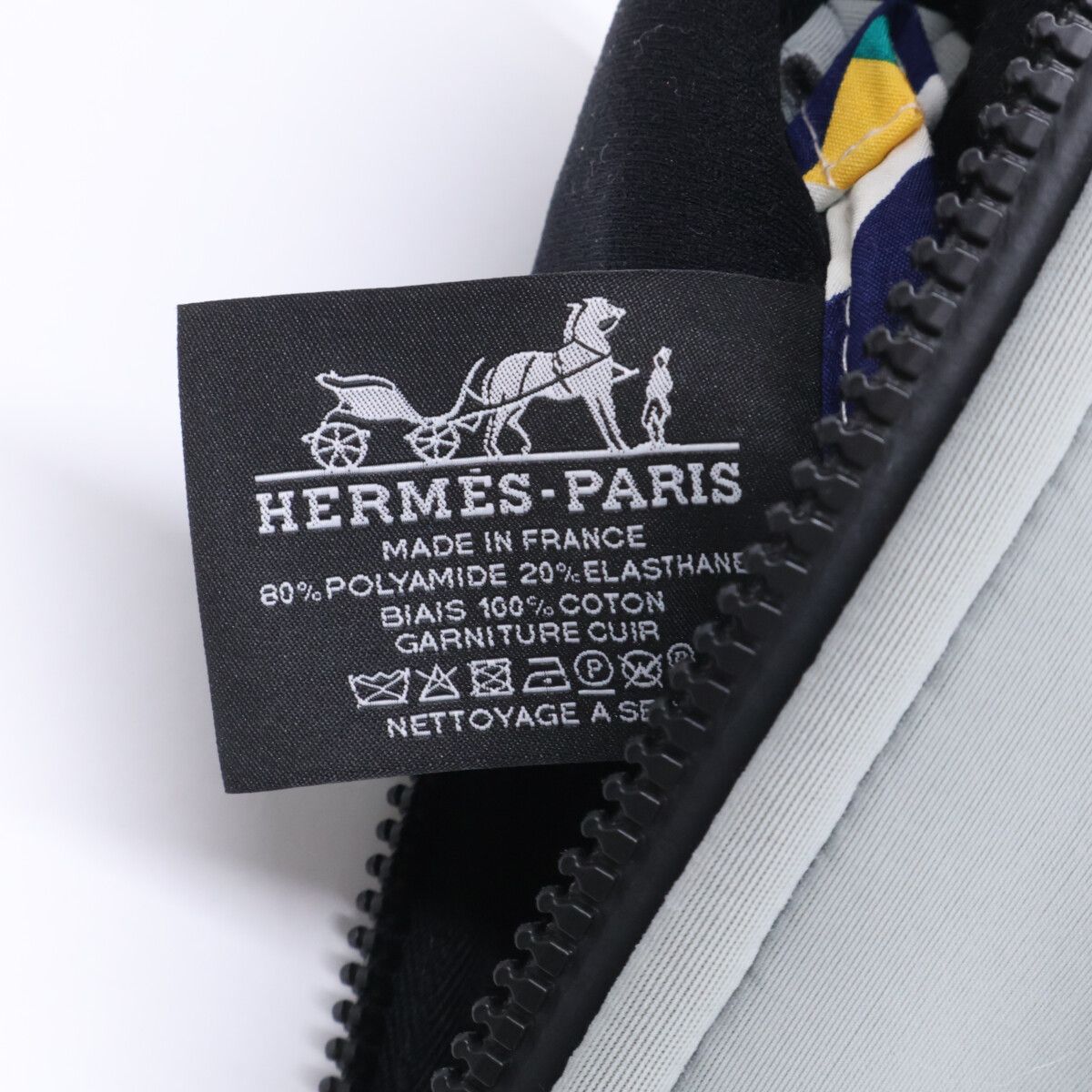 Hermes Neobain PM Front Logo Trousse Flat — view 8