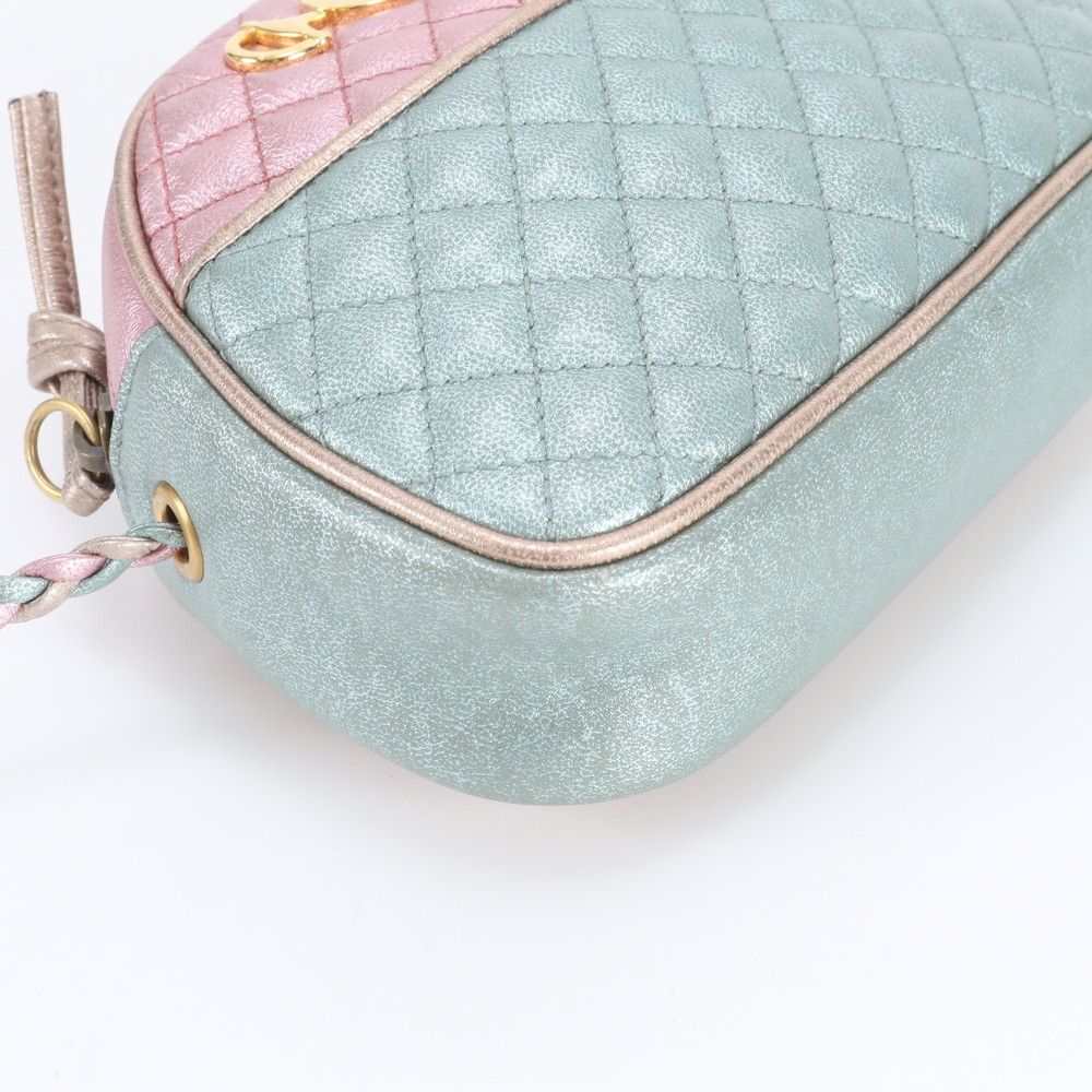 Gucci Horsebit Laminated Quilted Leather Shoulder Bag Crossbody — view 4