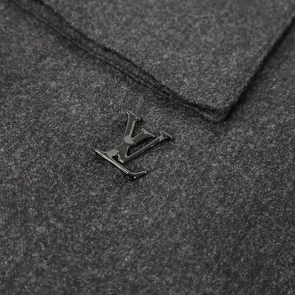 Louis Vuitton Reversible Coat — view 9