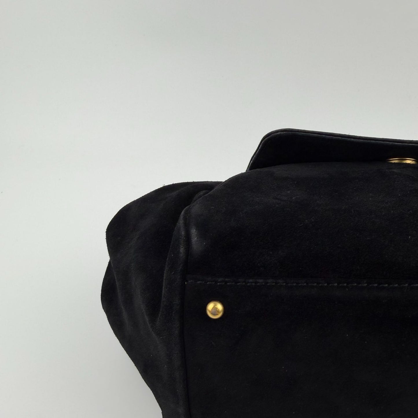 Chanel CC Logo Chain Shoulder Bag Crossbody Black Suede Vintage — view 9