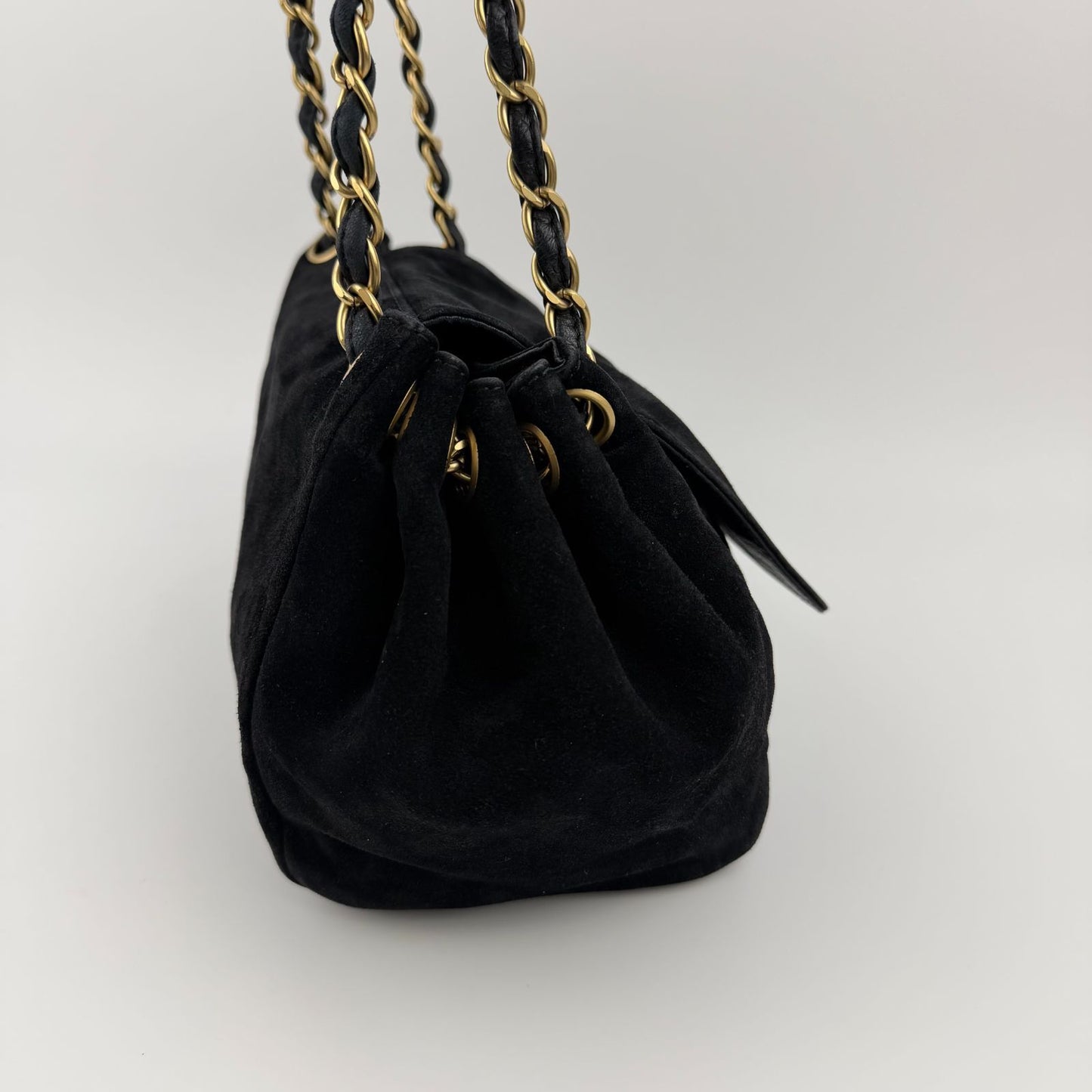 Chanel CC Logo Chain Shoulder Bag Crossbody Black Suede Vintage — view 6