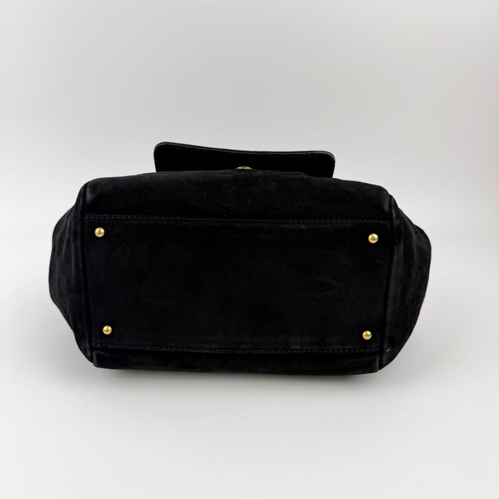 Chanel CC Logo Chain Shoulder Bag Crossbody Black Suede Vintage — view 8