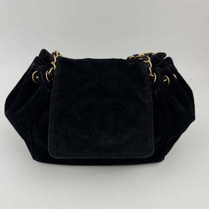 Chanel CC Logo Chain Shoulder Bag Crossbody Black Suede Vintage — view 4