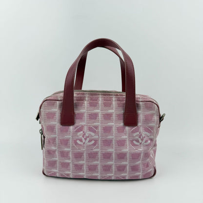 Chanel CC Logo New Travel Shoulder Bag Pink Nylon Vintage — view 3