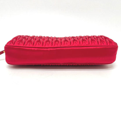 Miu Travel Pouch Logo Matelasse Satin Canvas Red — view 4