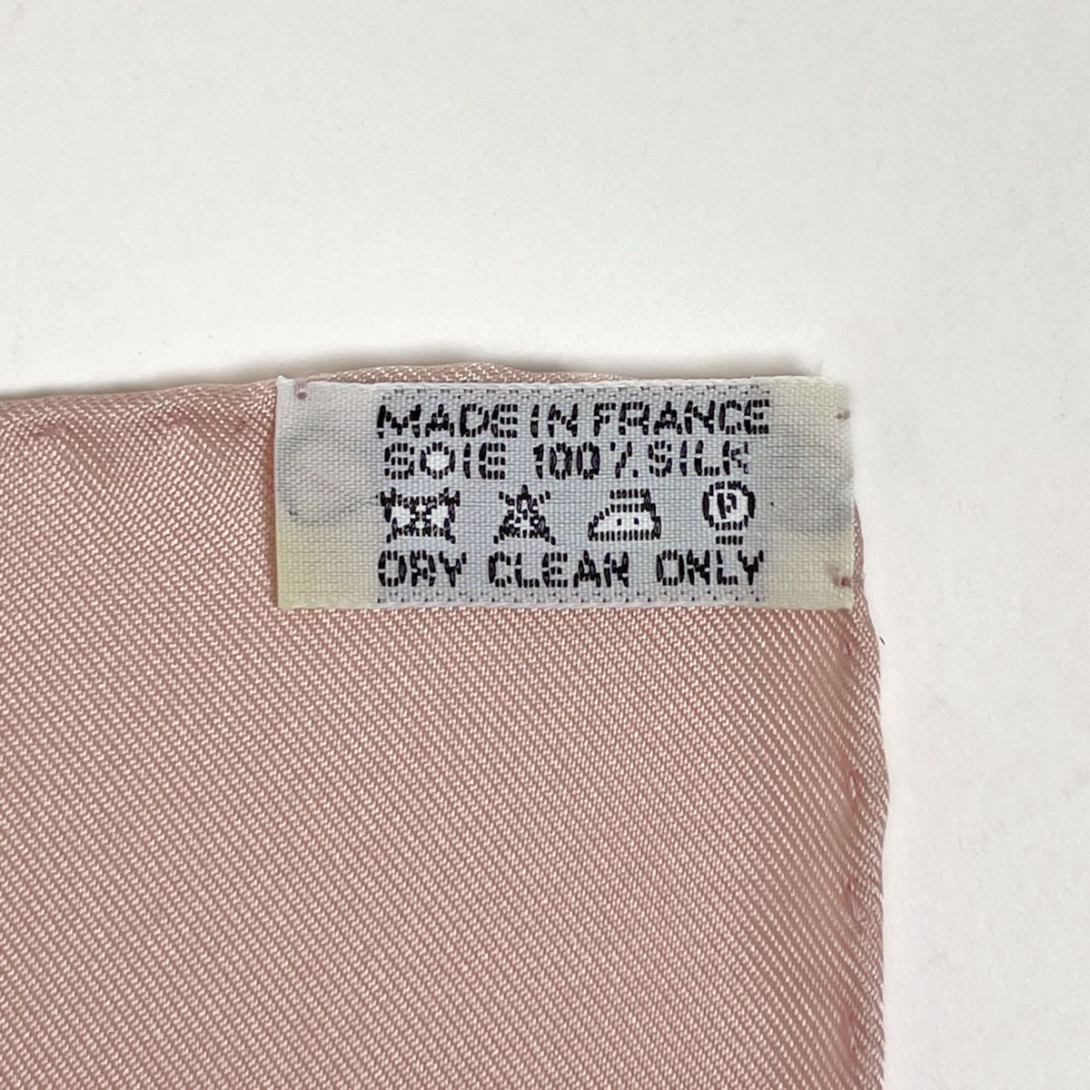 Hermes Carre 90 Des Fleurs Pour Dire Flower Letter Scarf Silk Pink Multicolor — view 2
