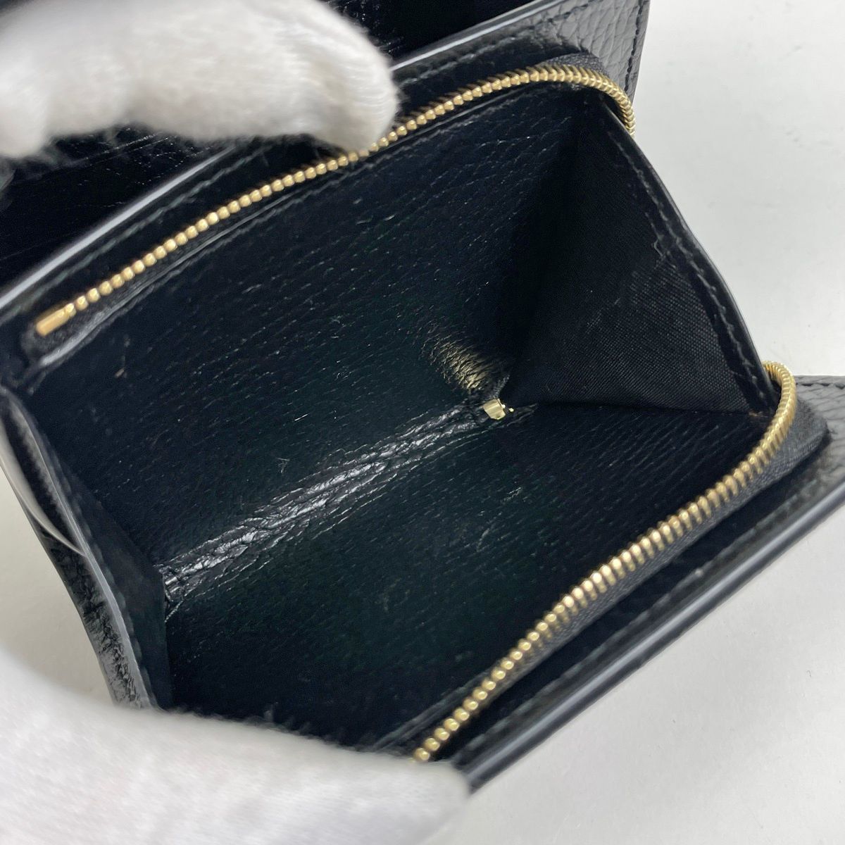Gucci Double Bicolor Compact Wallet GG Supreme Bifold Beige Black — view 6