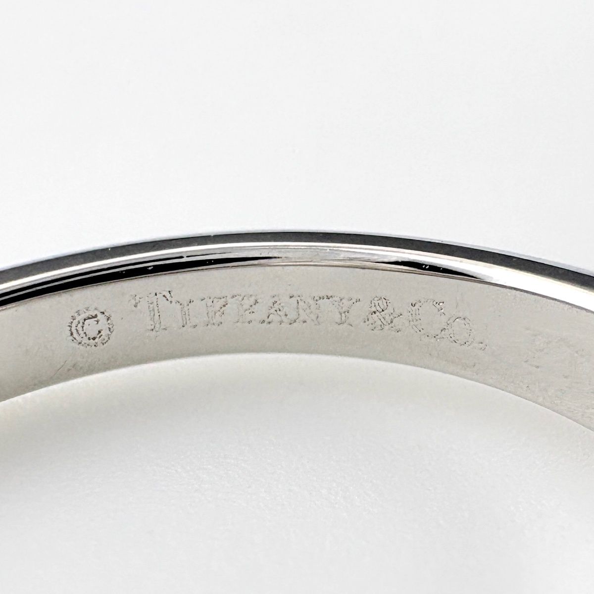 Tiffany & Co Diamond Ring Platinum Solitaire — view 7