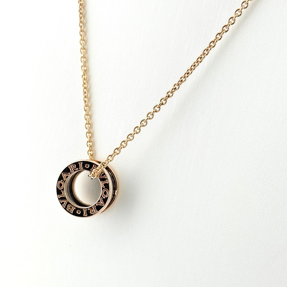 Bvlgari B-zero One Necklace PG Pink Gold Pendant Pave Diamond Ceramic — view 2