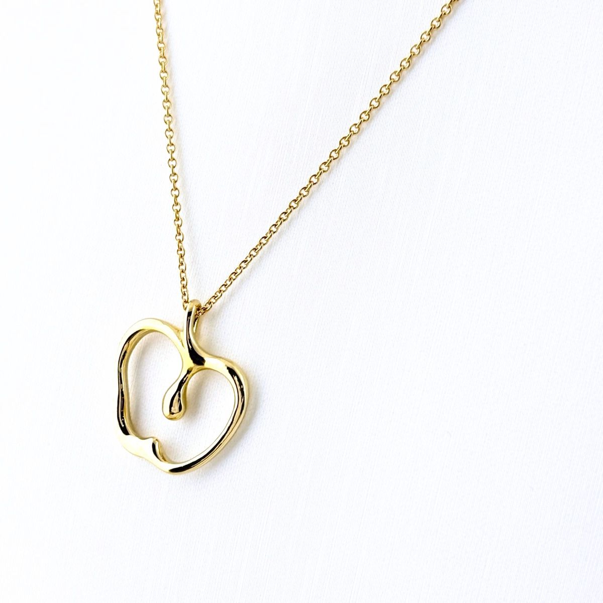 Tiffany & Co Apple Necklace YG Yellow Gold Pendant 18k