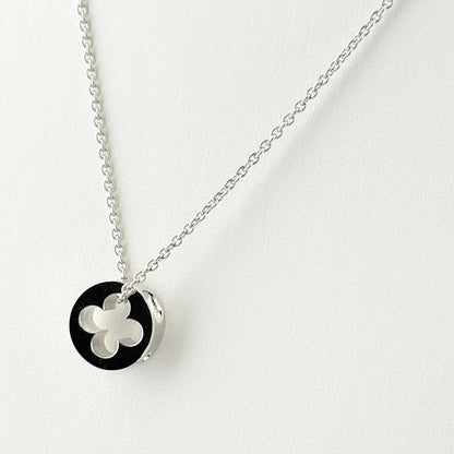 Louis Vuitton Pendentif Empreinte Necklace Pendant — view 2