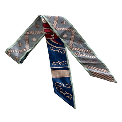 Hermes Scarf Tiri Gray Blue Multi Balade en Berline