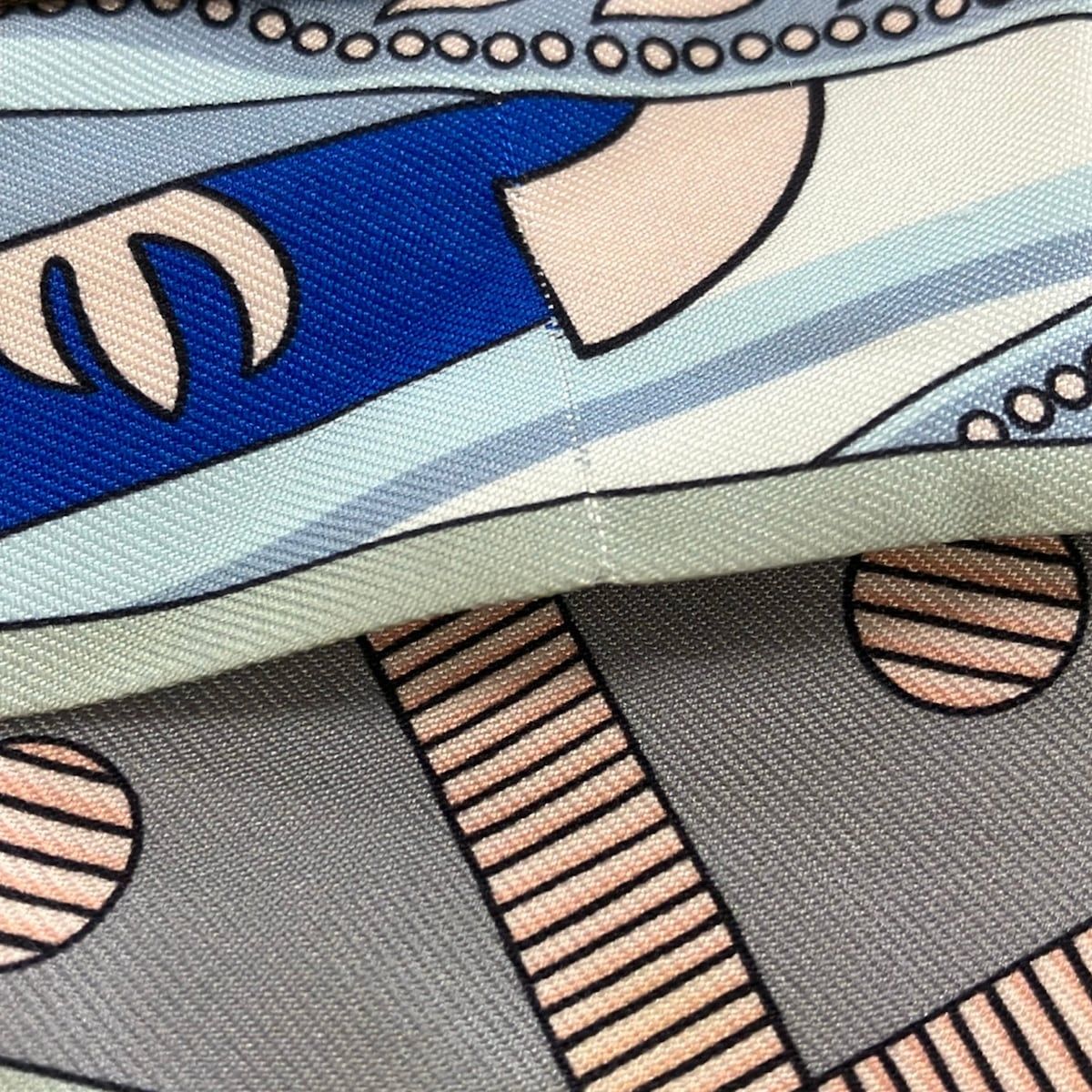 Hermes Scarf Tiri Gray Blue Multi Balade en Berline — view 5