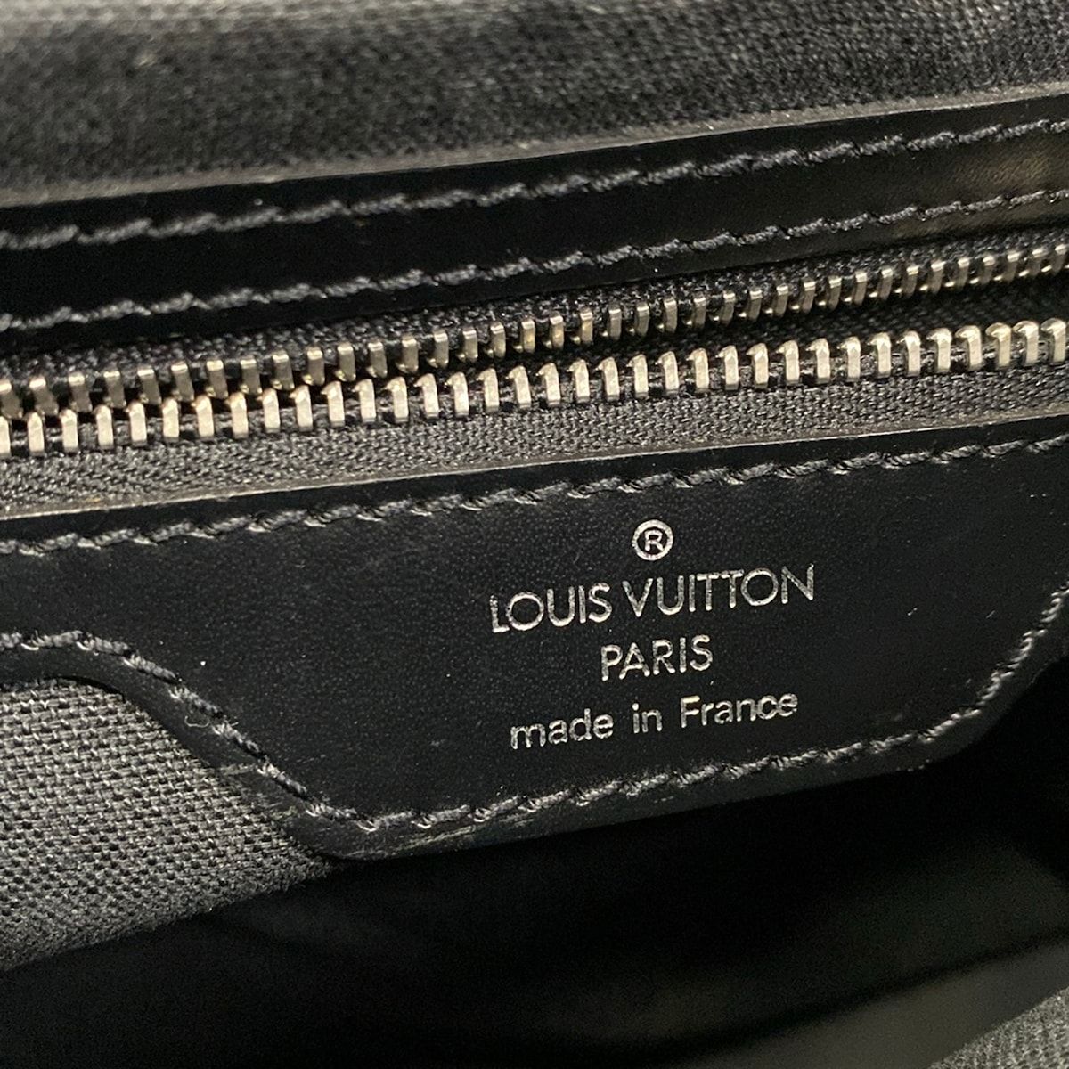 Louis Vuitton Shoulder Bag Taiga Victor Ardoise Leather — view 8