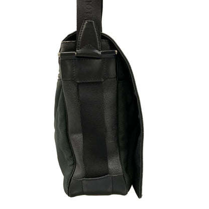 Louis Vuitton Shoulder Bag Taiga Victor Ardoise Leather — view 2