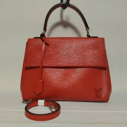 Louis Vuitton Cluny MM Epi Handbag Red
