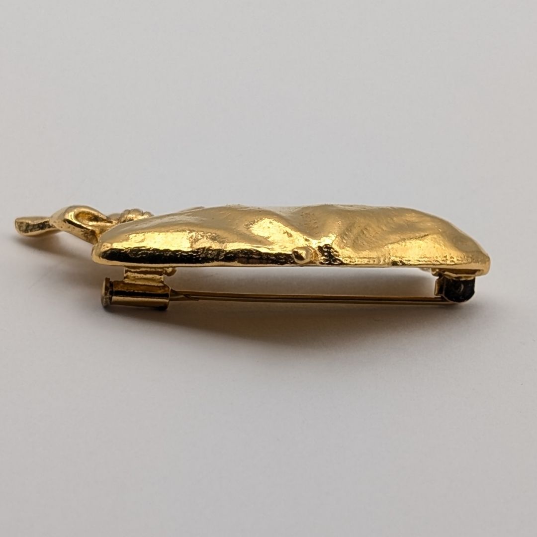 Chanel Brooch Beret Motif Gold First Era Vintage — view 3