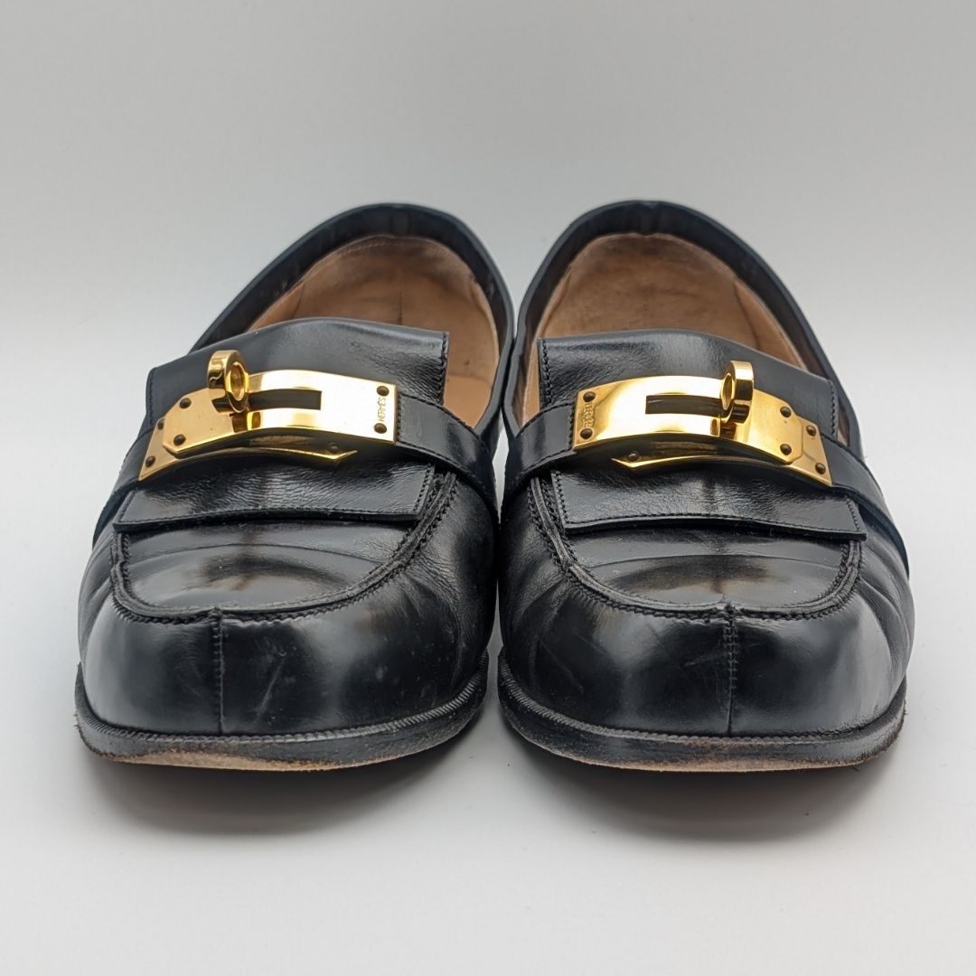 Hermes Kelly Leather Black Pumps Gold Heel — view 3
