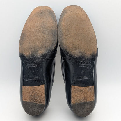Hermes Kelly Leather Black Pumps Gold Heel — view 6