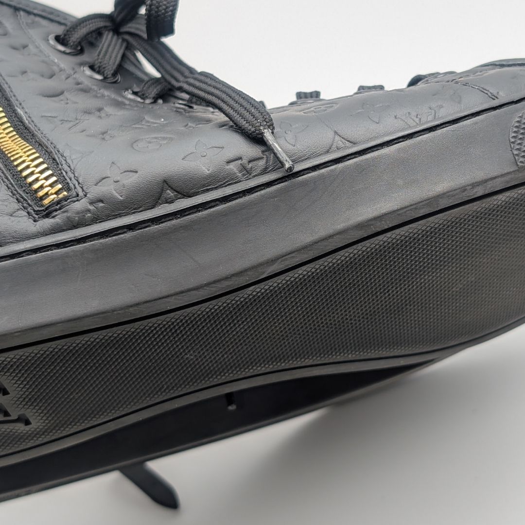 Louis Vuitton High Cut Zip Up Sneakers Monogram Leather — view 9