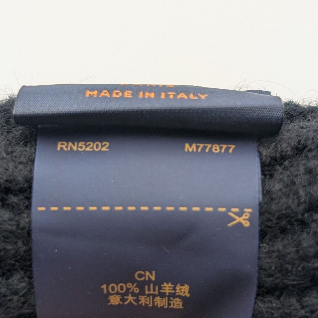 Louis Vuitton LV Spark Noir Black Knit Hat Beanie Logo — view 7